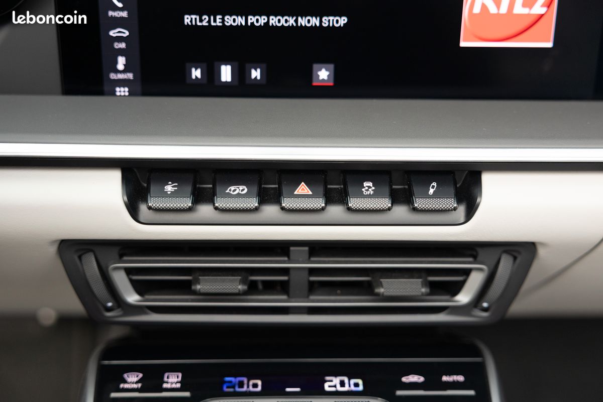 Porsche 911 992 Carrera 4S Cabriolet - LIFT Sièg vent/chauff Roues ar directrices Bose Acc - 40k options LOA ok (image 8)