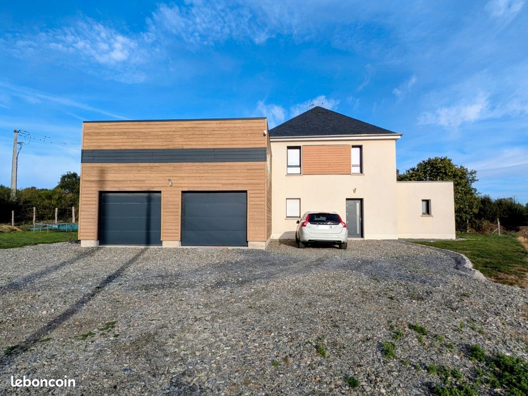Maison 6 pièces 105 m² · à Loiron-Ruillé · 105 m² · 279 000 €