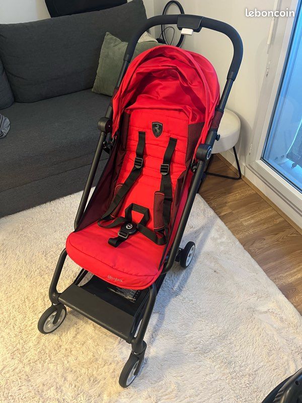 Cybex Ferrari Edition Poussette Ferrari Rouge Poussette Ferrari