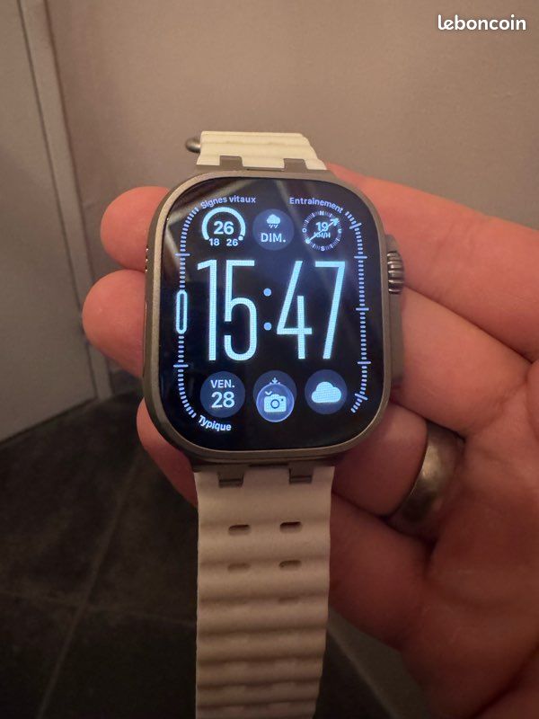 Apple Watch Ultra (image 1)