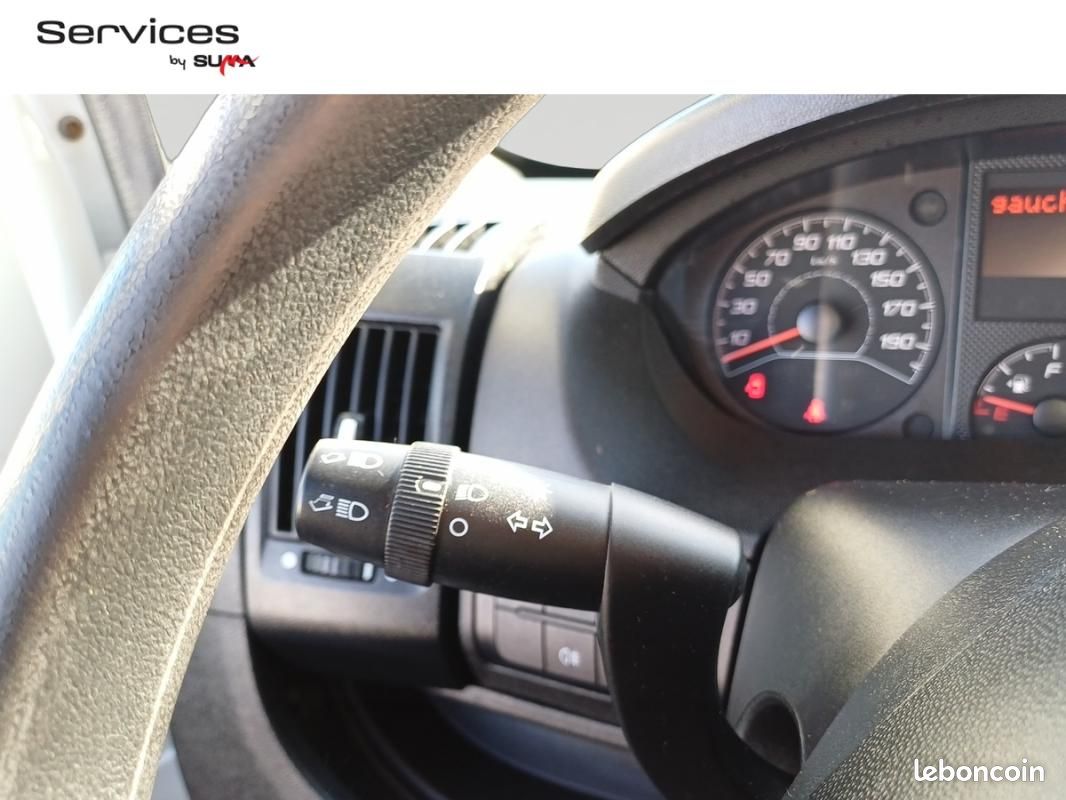 Citroën Jumper FOURGON TOLE 4-35 L4H2 BLUEHDi 160 BVM6 BUSINESS (image 17)