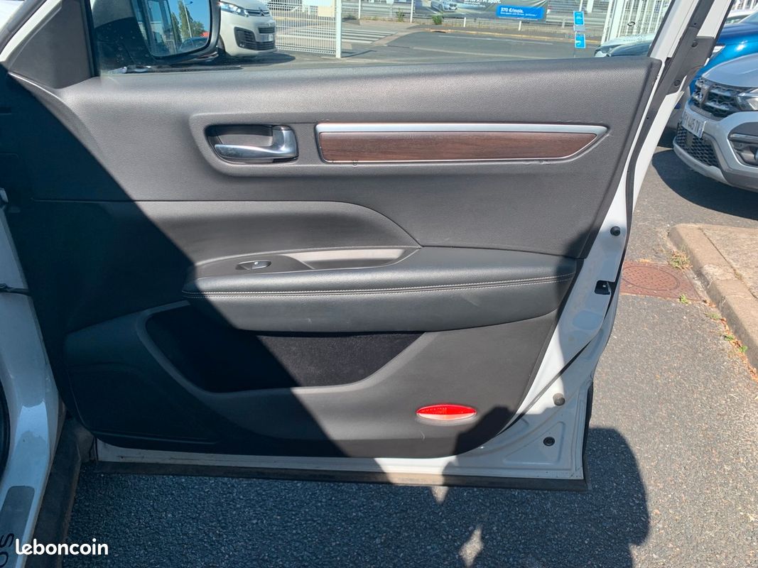 RENAULT Koleos 130 ch | Intens | Caméra recul | Régulateur vitesse | GPS | Avertisseur angles morts (image 17)