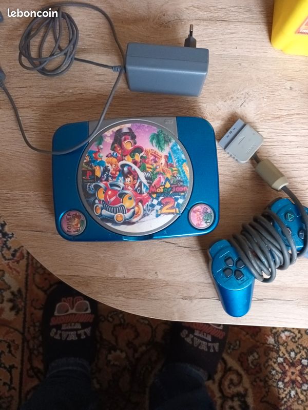 Console PlayStation customisée (image 1)