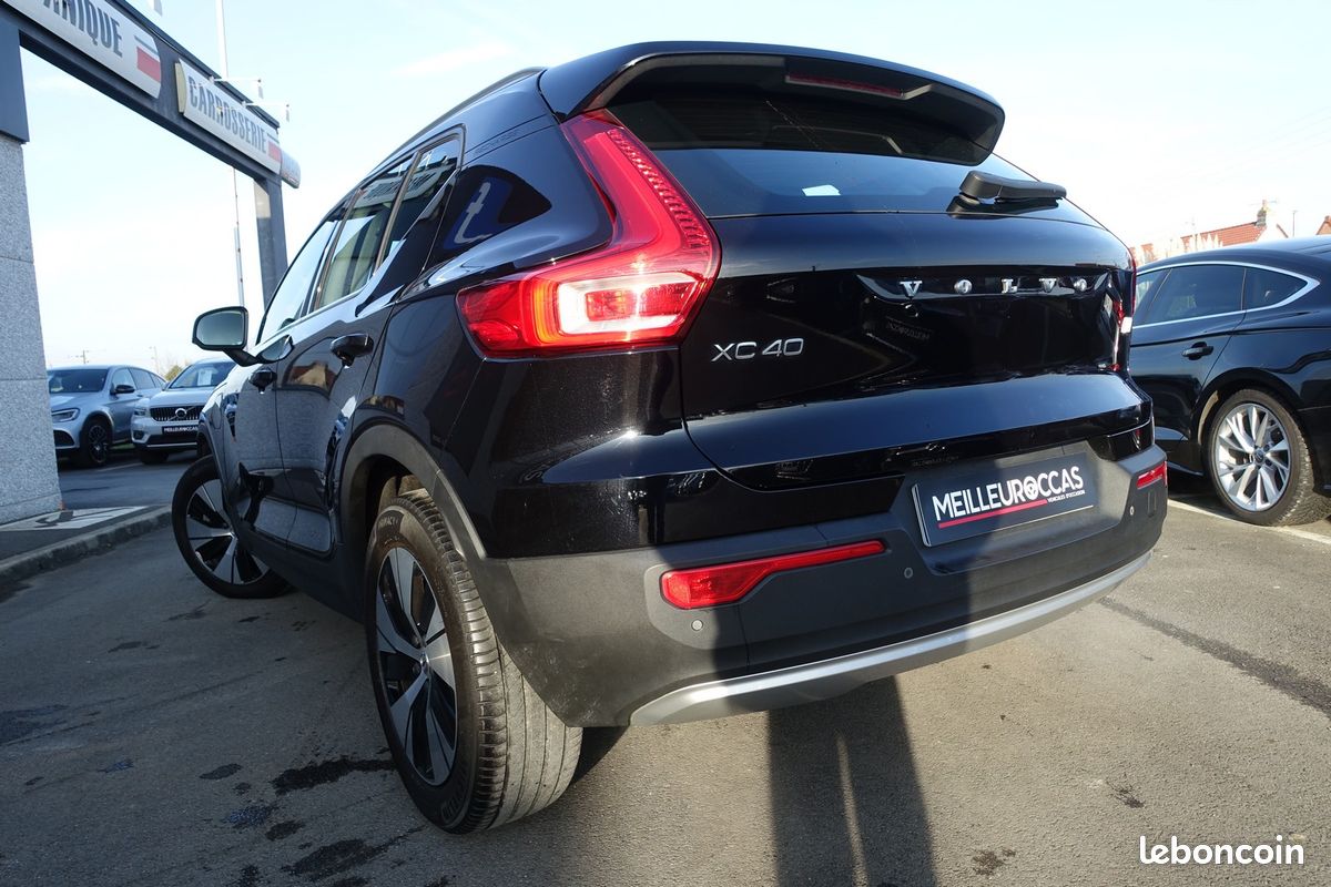 XC40 T4 Hybride Rechargeable Geartronic Inscription 211ch Cuir/Gps Europe/Carplay/Accès confort/Régulateur/Attelage/1*Main/Garantie 12 mois (image 15)