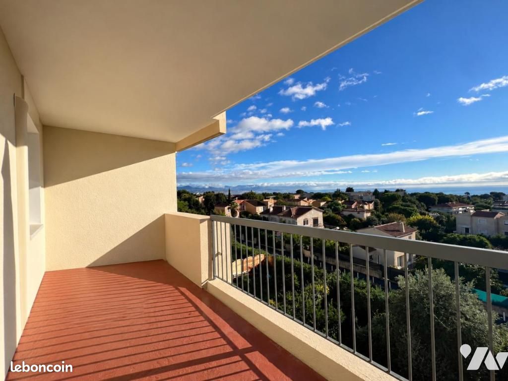 Appartement 2 pièces 47 m² · à Antibes · 47 m² · 267 500 €