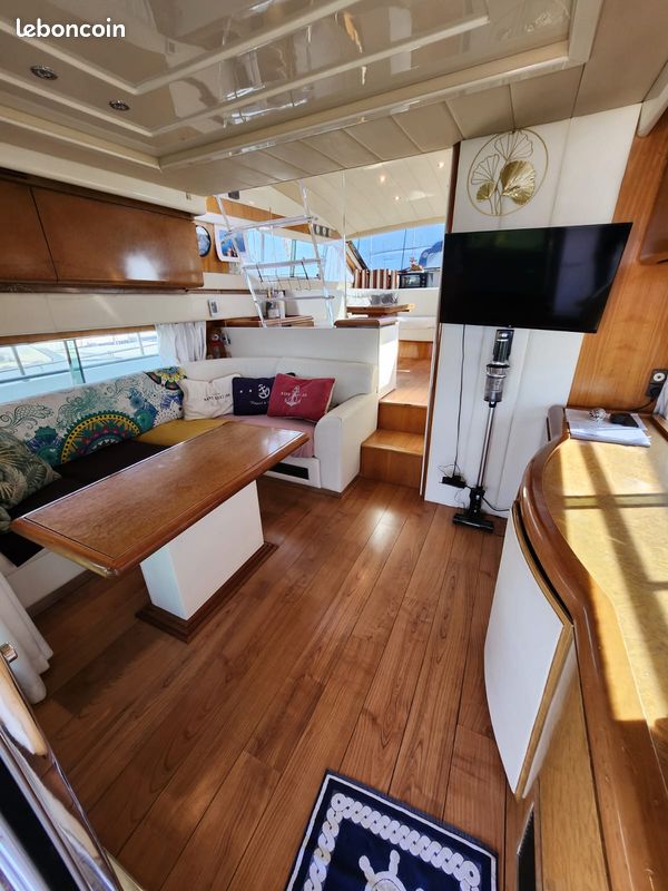 Superbe Mochi 56 Fly 1992 Full Equipé . Superbe etat (image 2)