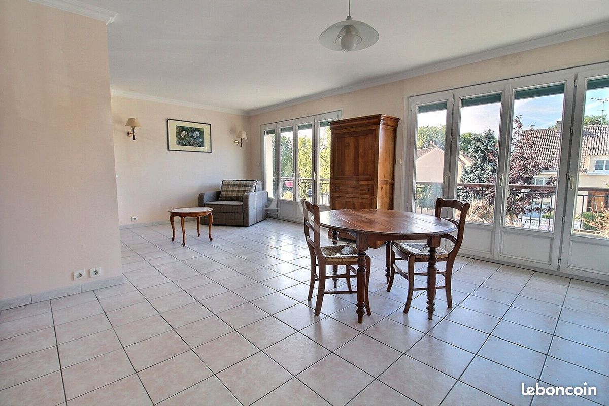 Appartement 4 pièces 85 m² · à Maurepas · 85 m² · 199 000 €
