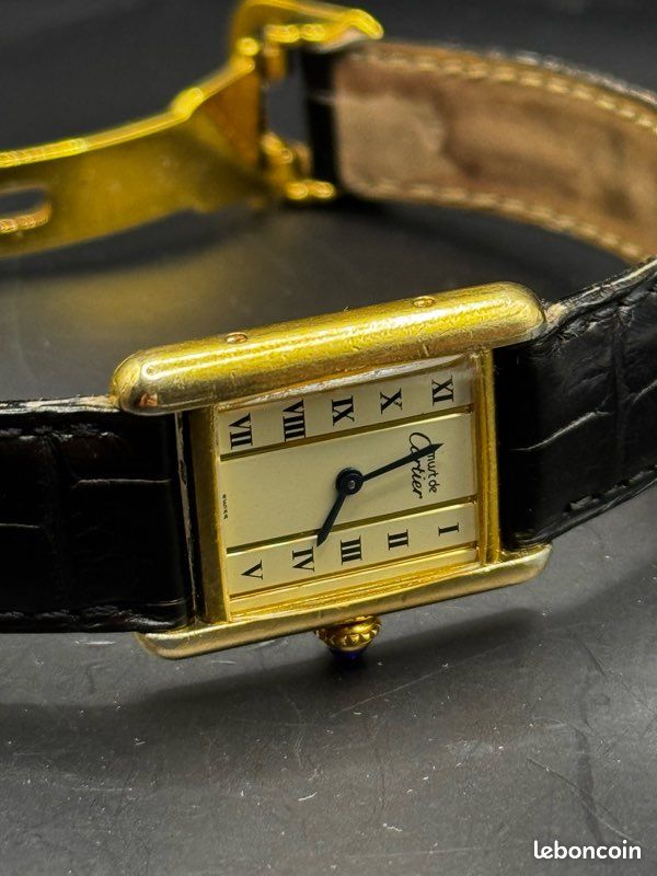 Montre CARTIER Tank Must Arc de Triomphe Boucle Deployante