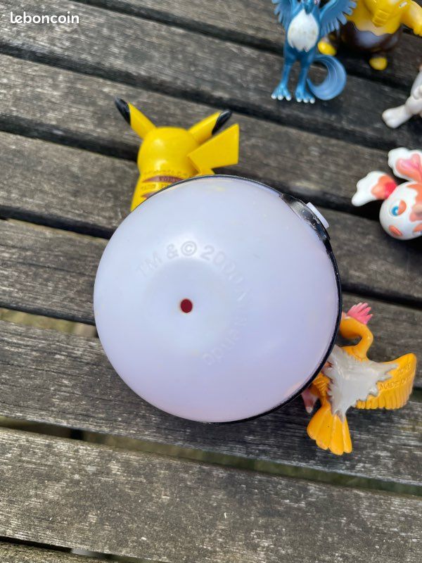 Très grande figurine pokemon tomy Nintendo 25cm : Achat occasion