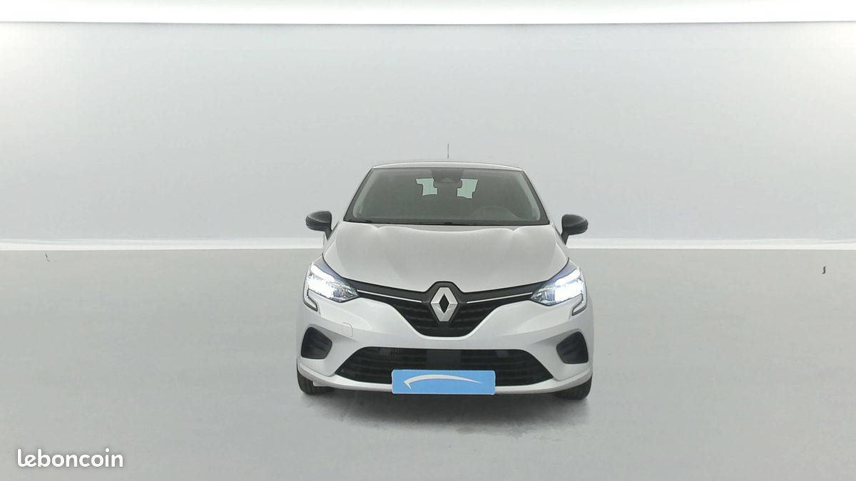 RENAULT Clio TCe 90 Equilibre (image 8)