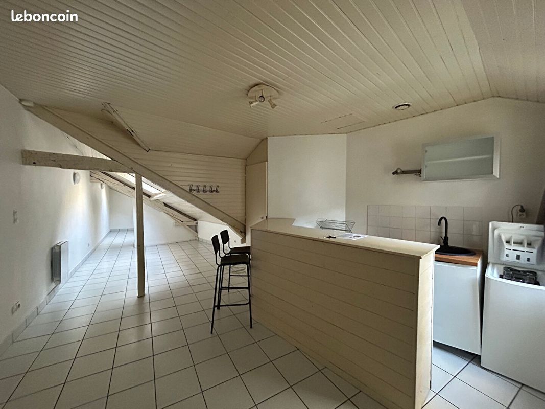 Appartement 1 pièce 28 m² · à Nantes · 28 m² · 548 €