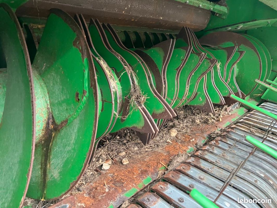 John Deere V451m maxi cut (image 3)