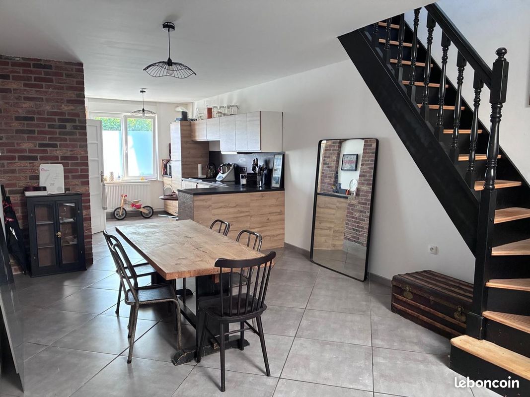 Maison 4 pièces 100 m² · à Quesnoy-sur-Deûle · 100 m² · 1 250 €