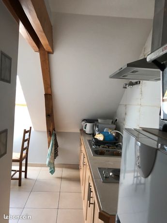Location de chambre meublée, cuisine aménagée — 3