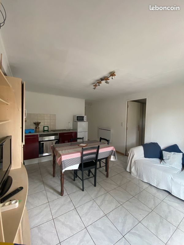 Appartement 3 pièces 55 m² · à Pau · 55 m² · 400 €
