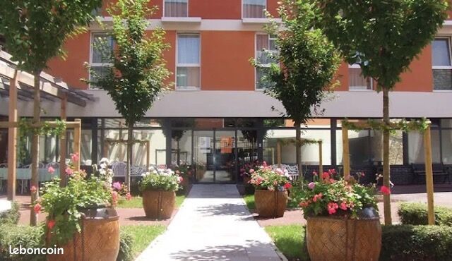 Appartement 18 m² · à Viry-Châtillon · 18 m² · 131 040 €