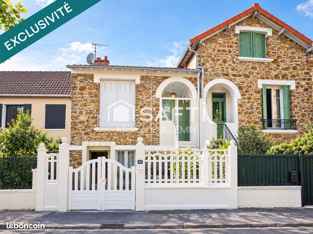 Maison 4 pièces 71 m² · aux Pavillons-sous-Bois · 71 m² · 210 000 €