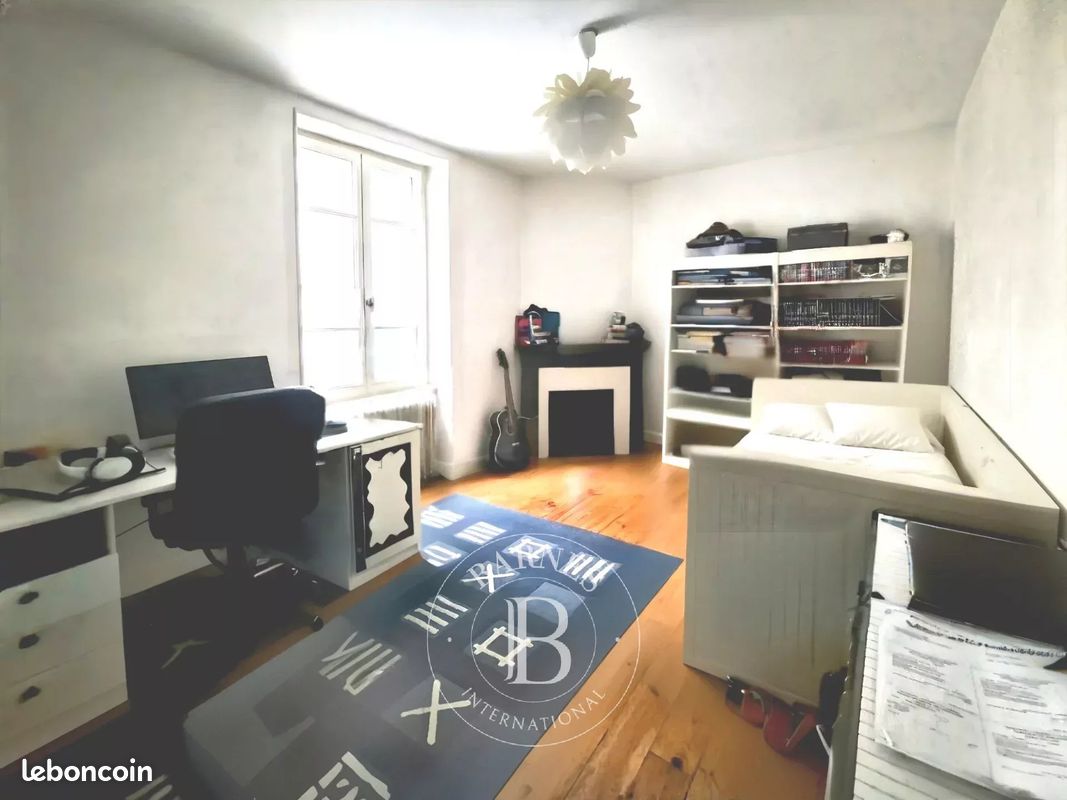Maison 10 pièces 243 m² (image 10)