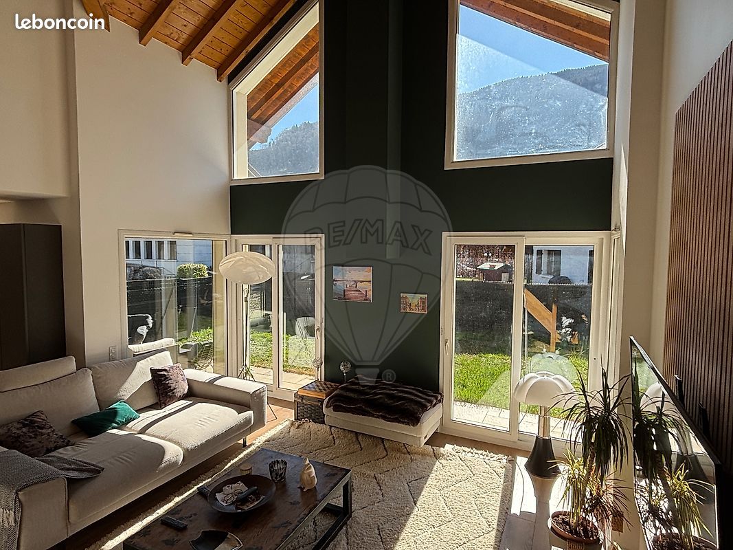Maison 6 pièces 170 m² · à Cluses · 170 m² · 520 000 €