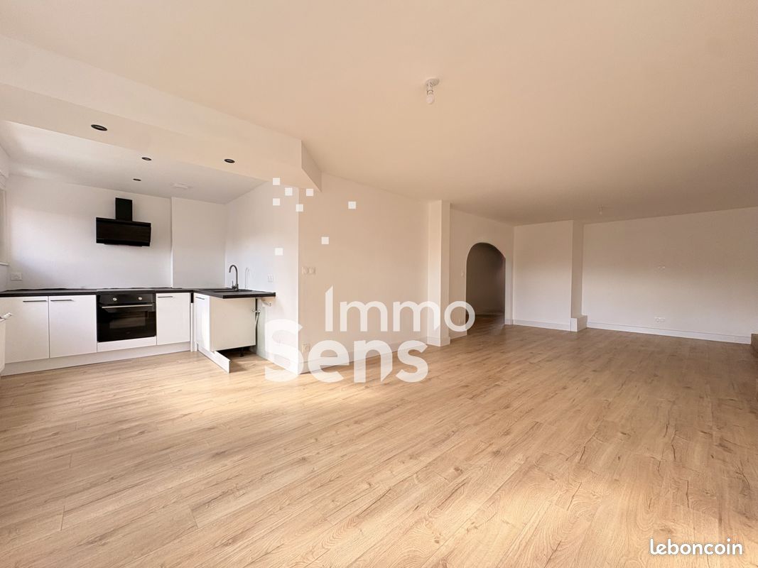 Appartement 3 pièces 84 m² · à Tourcoing · 84 m² · 119 900 €