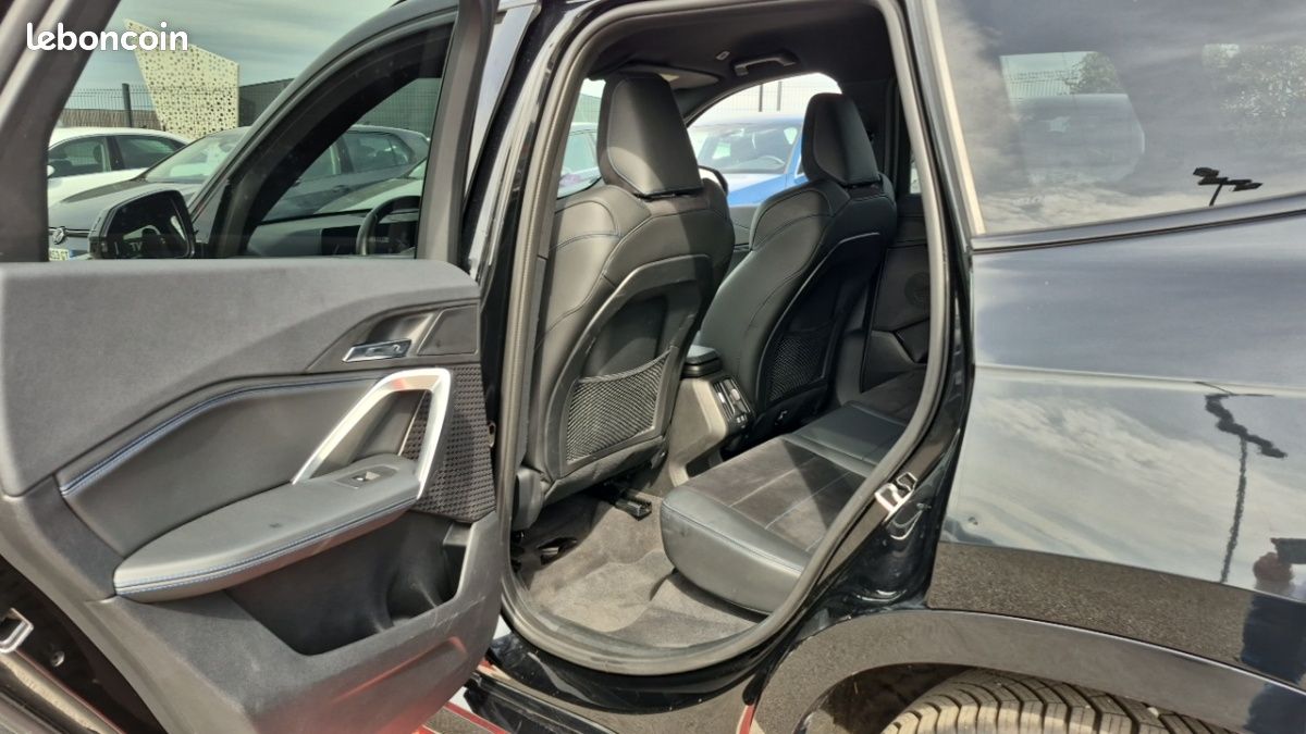 Bmw x1 u11 sdrive 18i 136ch dkg7 m sport (image 35)