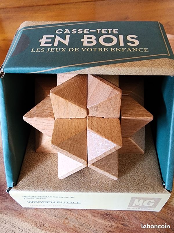 Casse tête bois (image 1)