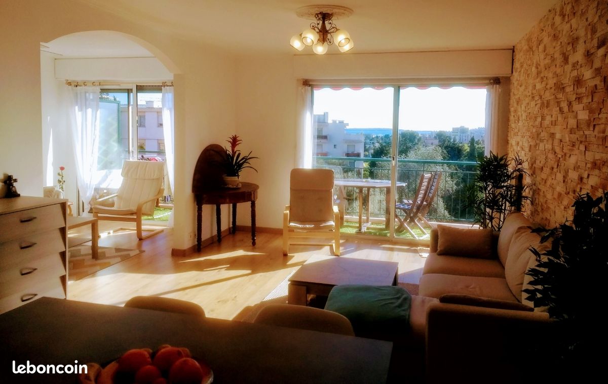 Appartement 3 pièces 75 m² · à Antibes · 75 m² · 1 650 €/mois
