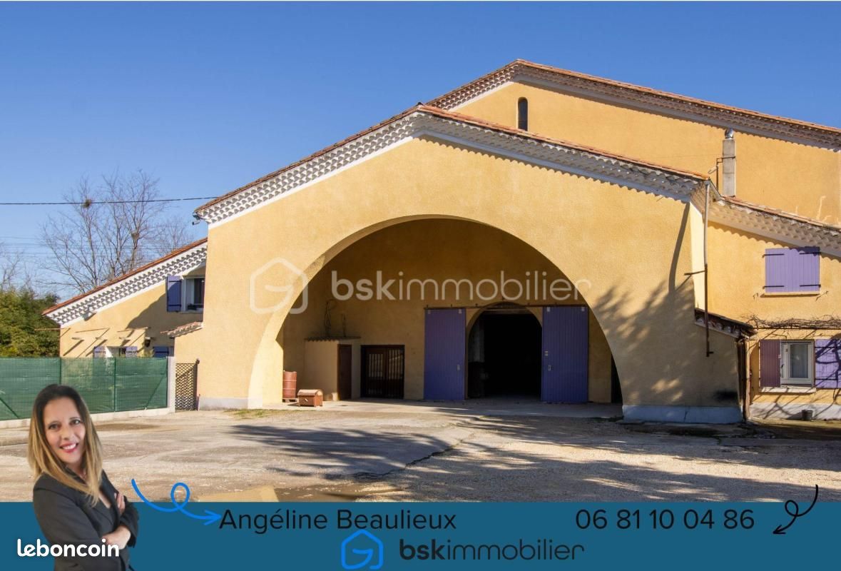 Maison 1 pièce 303 m² · à Boucoiran-et-Nozières · 303 m² · 110 000 €