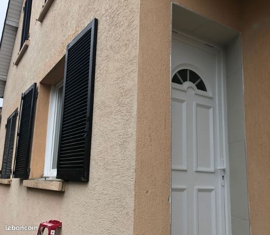 https://img.leboncoin.fr/api/v1/lbcpb1/images/14/a0/2a/14a02a7060ae37f6a27aa43ed862ebe0e54517f9.jpg?rule=ad-image
