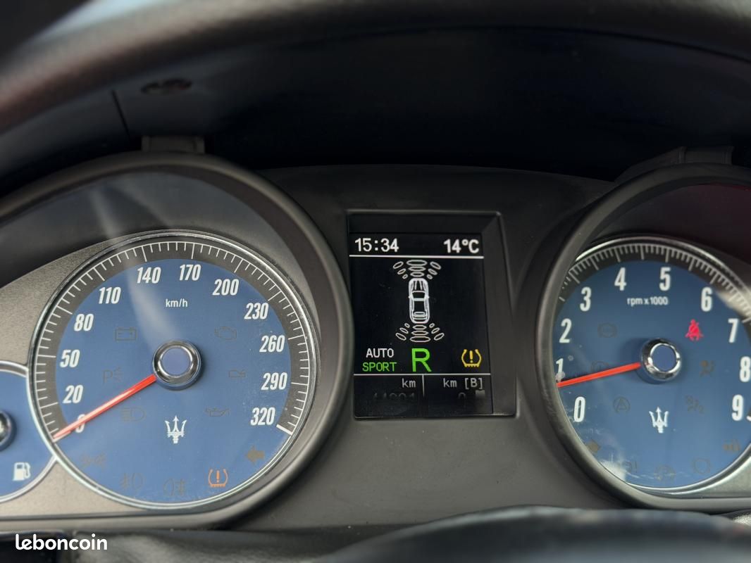 Maserati Grancabrio V8 4.7 440 CH BOITE ZF / FRANCAISE 3IEME MAIN REVISION POUR LA VENTE (image 11)