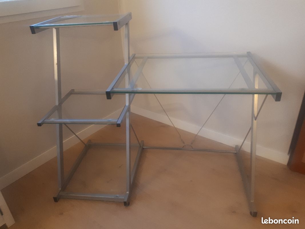 Bureau verre et métal (image 1)