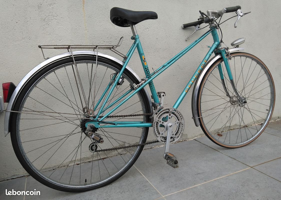 Vélo sport femme Peugeot 10 vitesses Vélos