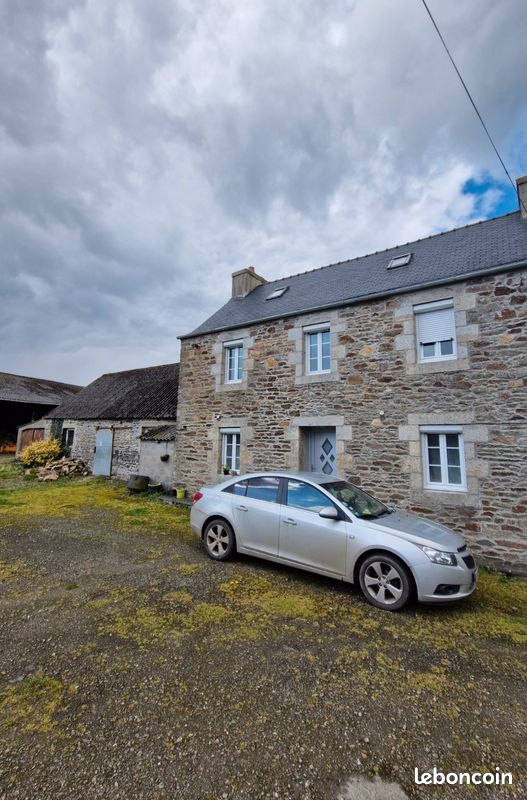 Maison 5 pièces 85 m² · à Saint-Thégonnec Loc-Eguiner · 85 m² · 870 €/mois
