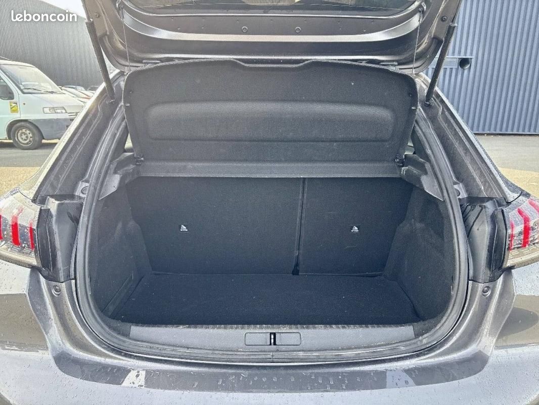 Peugeot 208 PureTech 100 S&S EAT8 - Allure Pack (image 6)