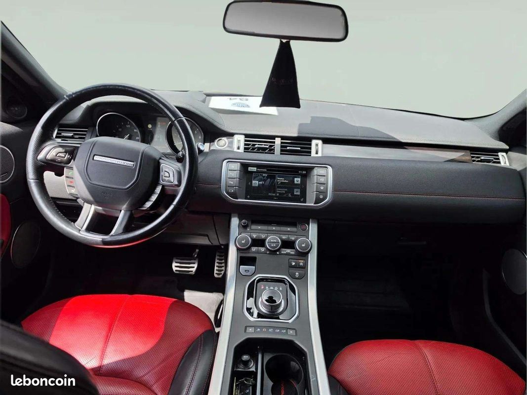 Land Rover RANGE ROVER EVOQUE HSE Dynamic * 241 ch * Meridian * HUD * Pano * Caméra (image 19)
