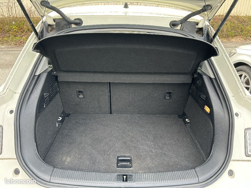 Audi A1 sportback 1.6 TDI 90 Attraction (image 9)
