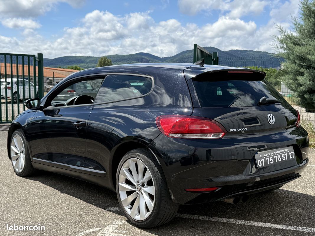 Volkswagen Scirocco 1.4 TSI 160ch Sportline Garantie 6 Mois (image 3)