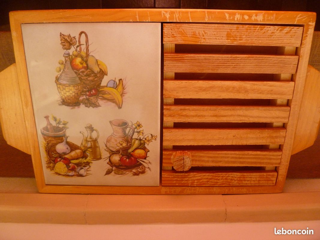 Planche à pain avec dessous de plat (image 1)