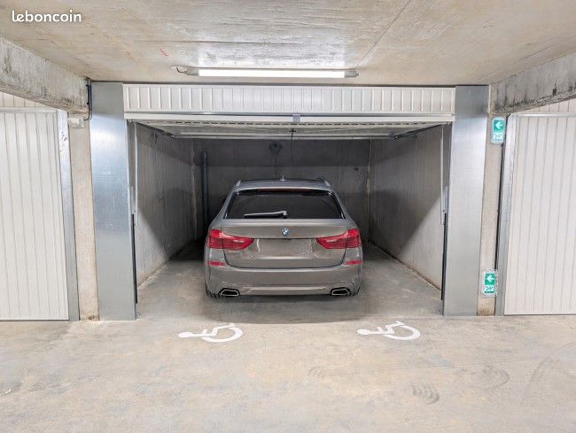 Parking 20 m² · à Nantes · 20 m² · 120 €