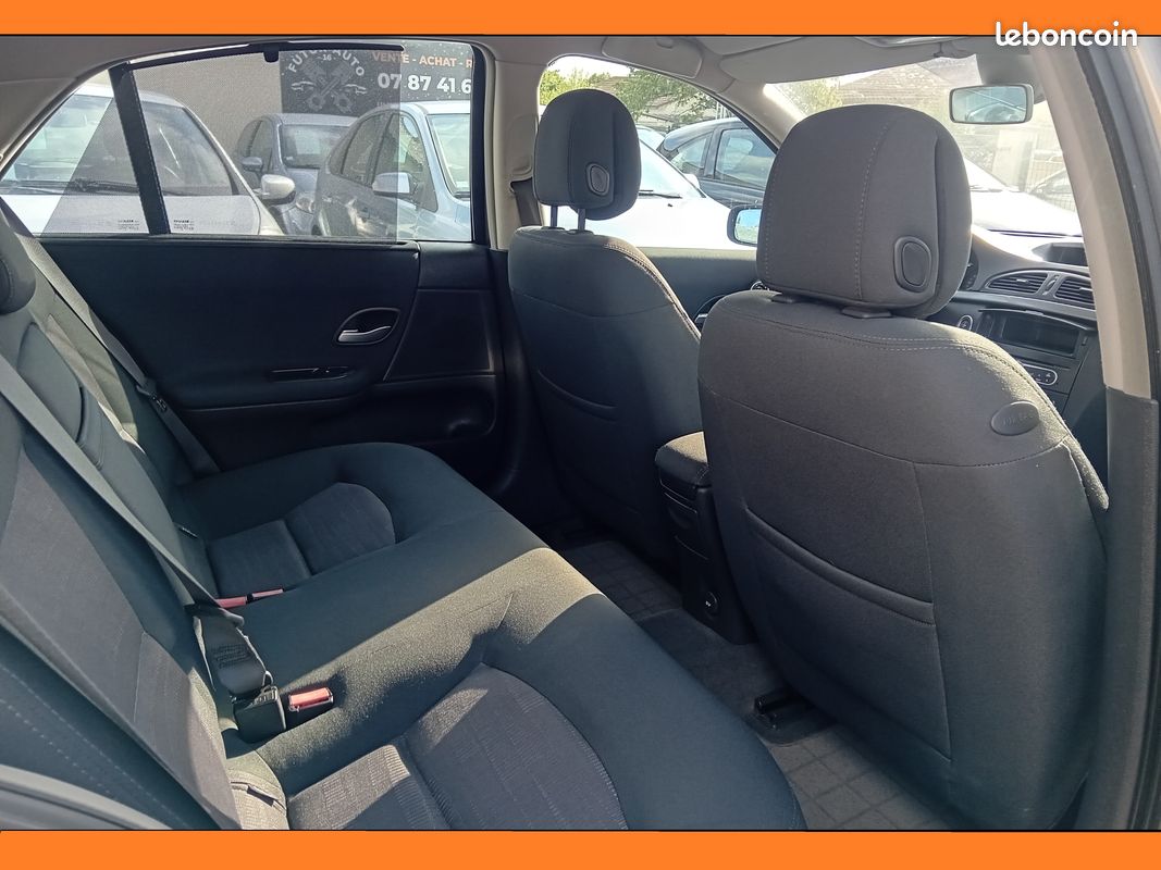 Renault Laguna 2 restylée 1.9 DCi 110cv Confort Expression 99 000 Kms (image 6)