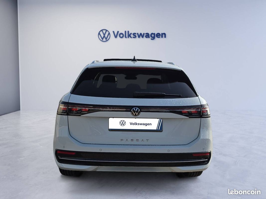 VOLKSWAGEN Passat 2.0 TDI EVO SCR 150 DSG7 Elegance (image 4)