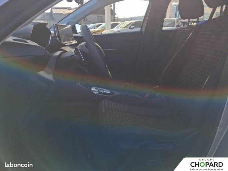 Peugeot 208 Hybrid 100 e-DCS6 Active (image 2)