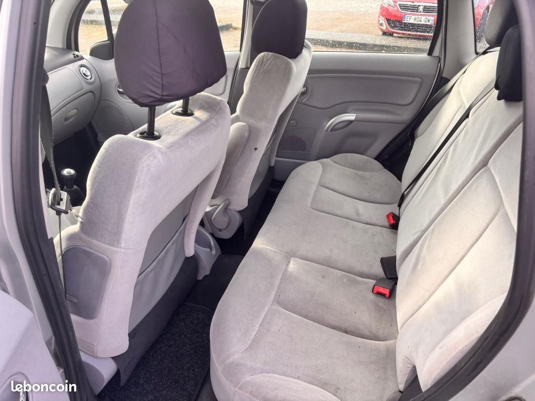 Citroën C3 1.4 i 75 CH (image 12)
