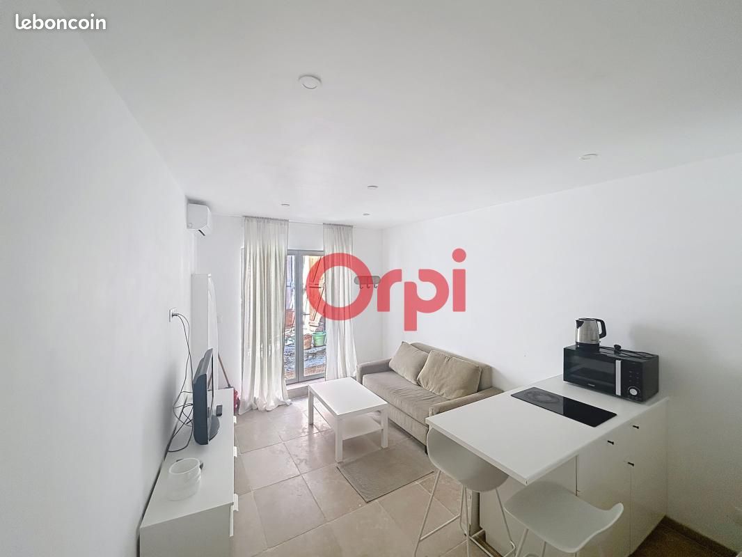 Maison 2 pièces 22 m² · à Le Plan-de-la-Tour · 22 m² · 750 €/mois