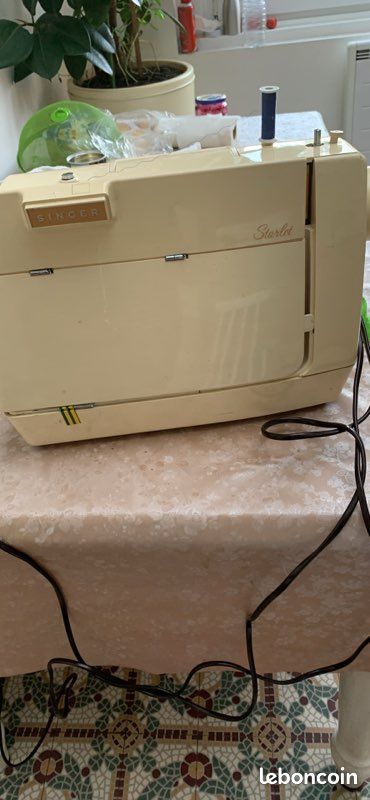Machine à coudre singer starlet (image 4)