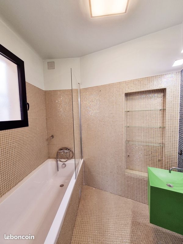 Limoges centre, appartement T4, gge et balcon - Limoges 87000 Centre-Hôtel de Ville Emailleurs (image principale 4)