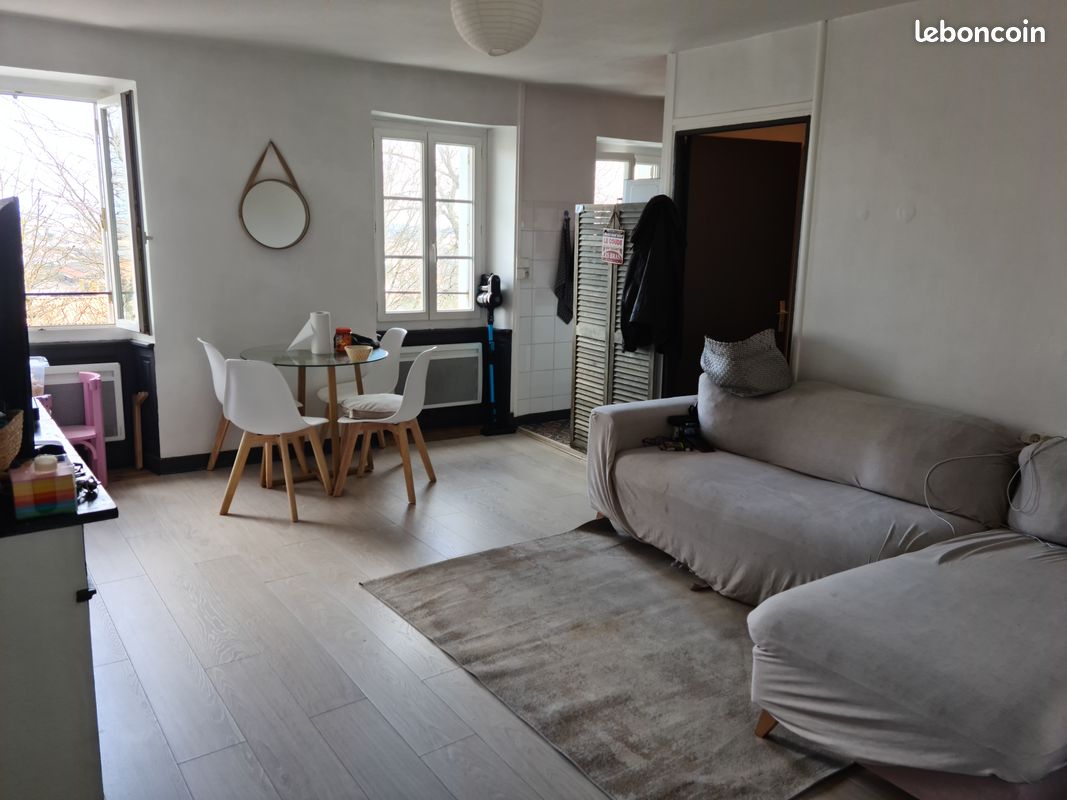 Appartement 3 pièces 50 m² · à Angoulême · 50 m² · 515 €