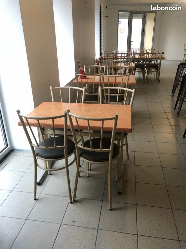 Table bar + chaises (image 3)