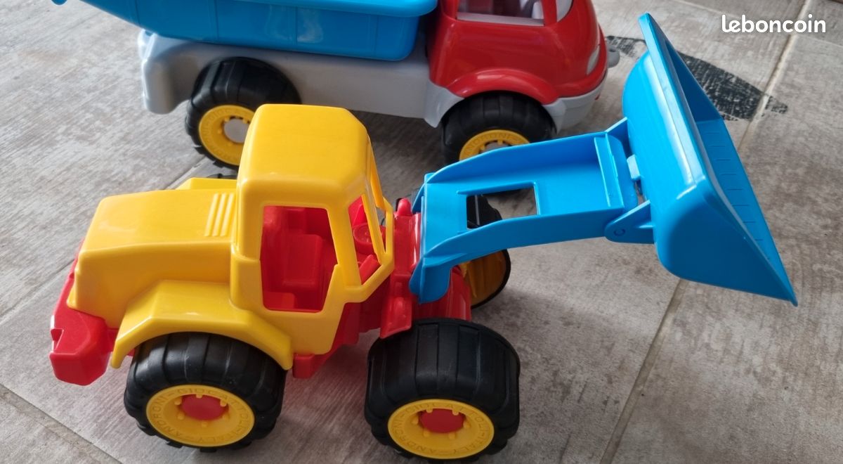 Tractopelle + camion benne (image 2)