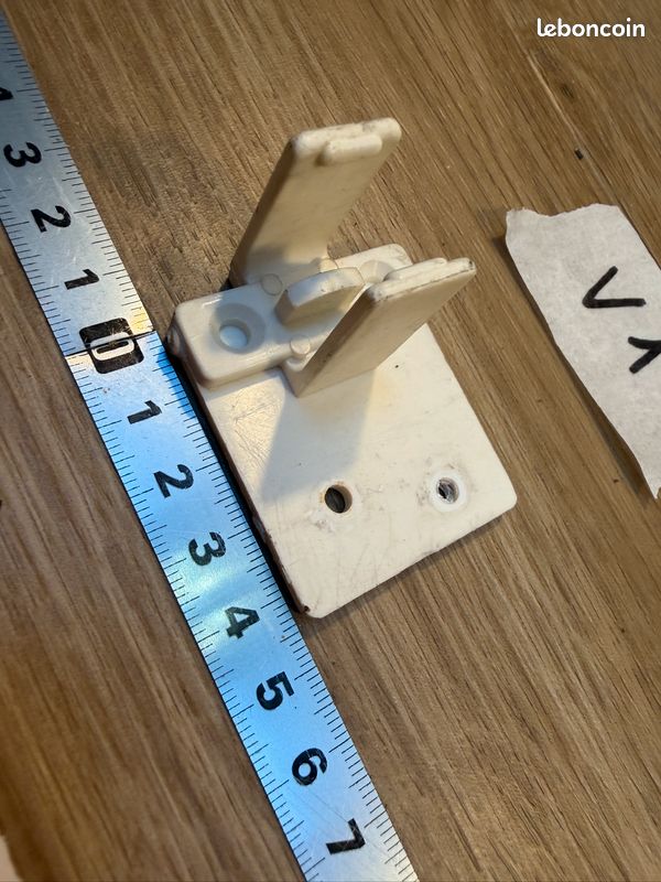 Support de manivelle à visser volet roulant Ø 10 à 14 mm V1 (image 2)
